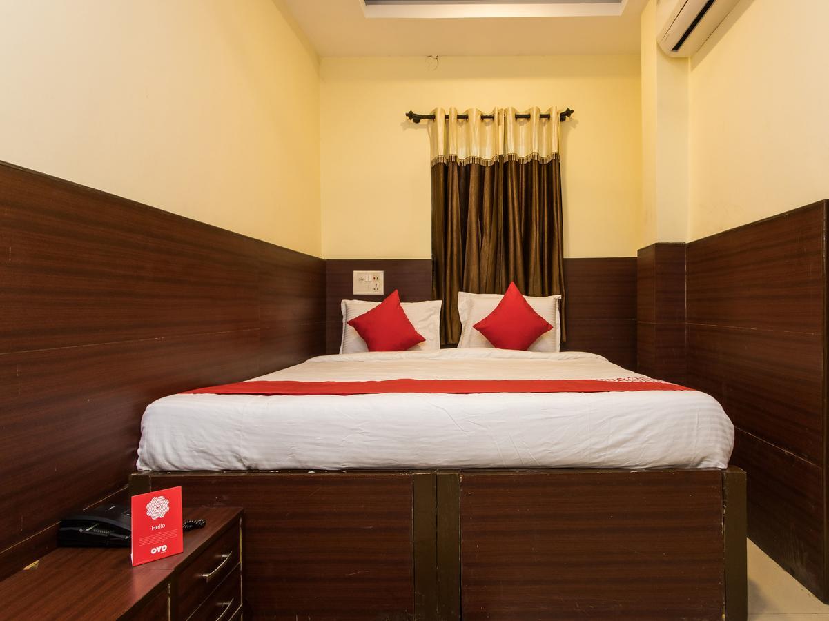 Oyo 11945 Hotel Glory Palace อินดอร์ ภายนอก รูปภาพ