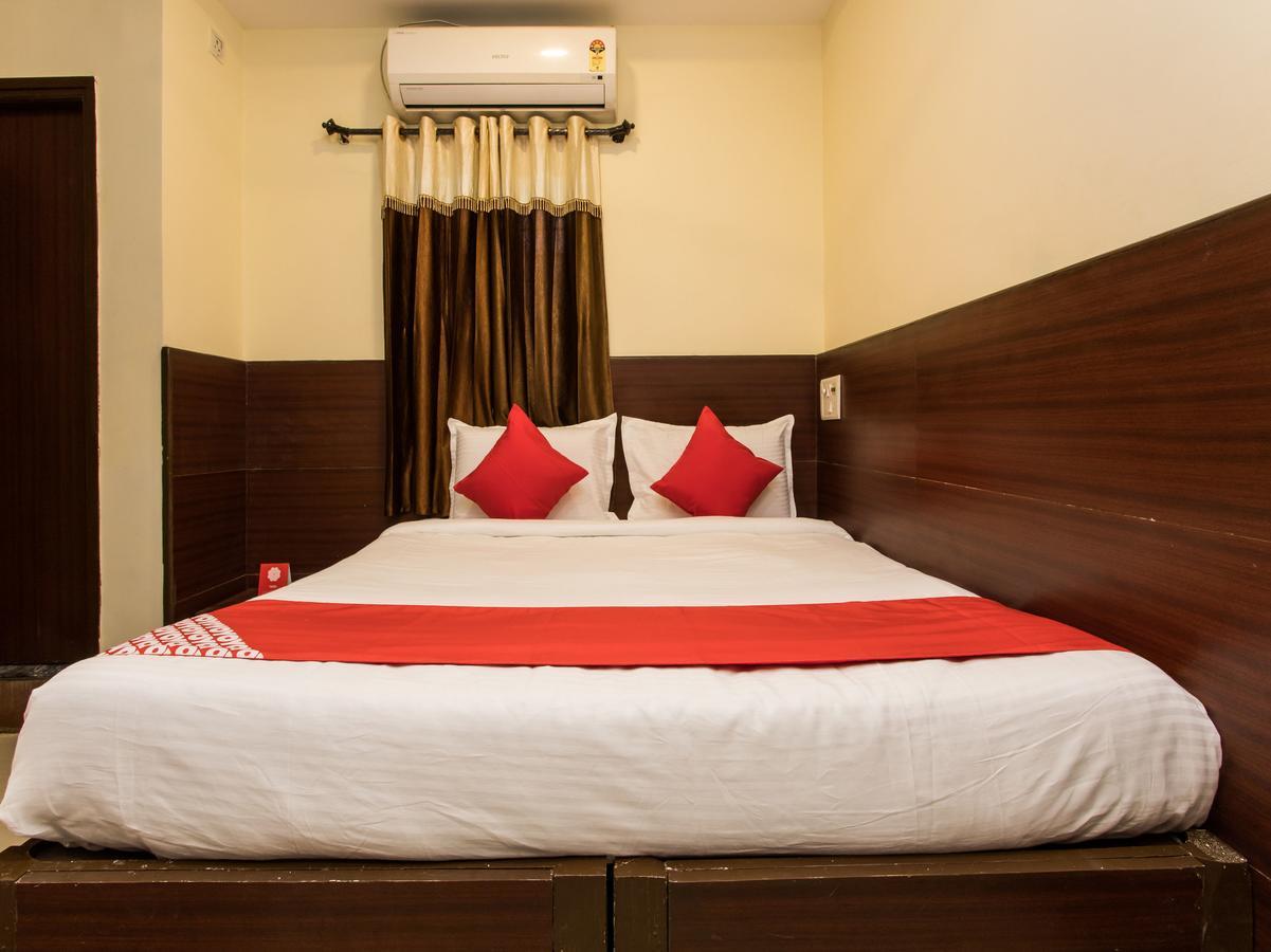 Oyo 11945 Hotel Glory Palace อินดอร์ ภายนอก รูปภาพ