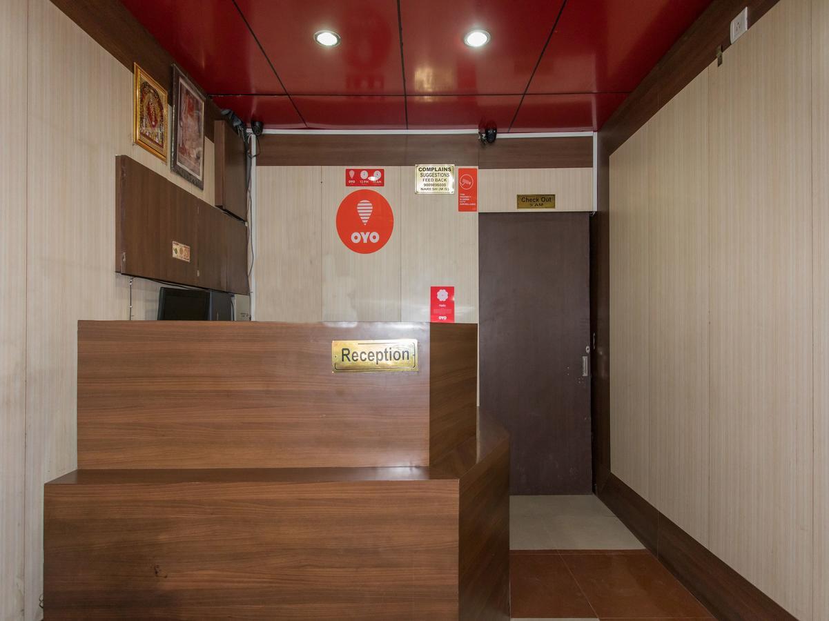 Oyo 11945 Hotel Glory Palace อินดอร์ ภายนอก รูปภาพ